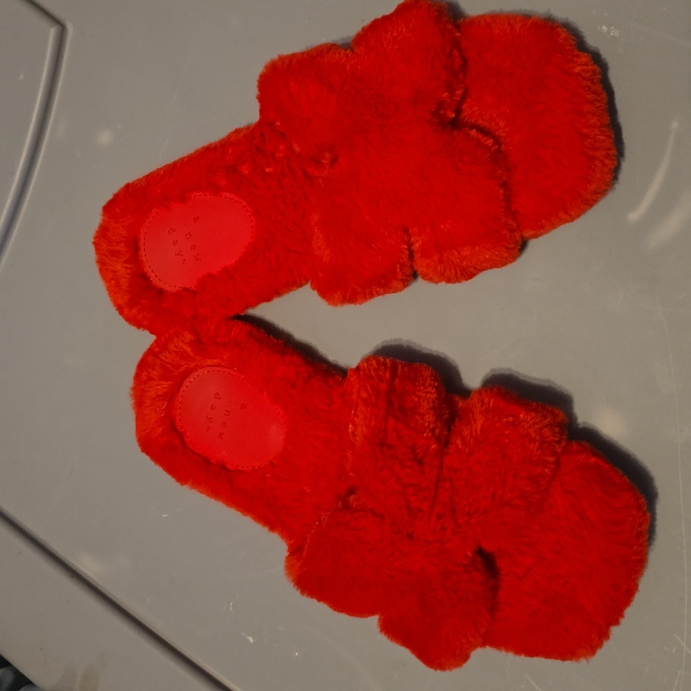 A New Day red slippers  size 6